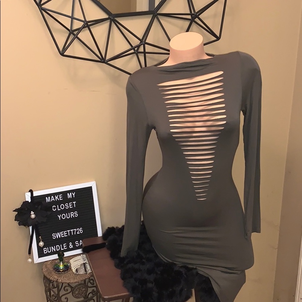 NWOT Love J Bodycon, midi length, long-sleeved, asymmetrical hem dress - Picture 7 of 9